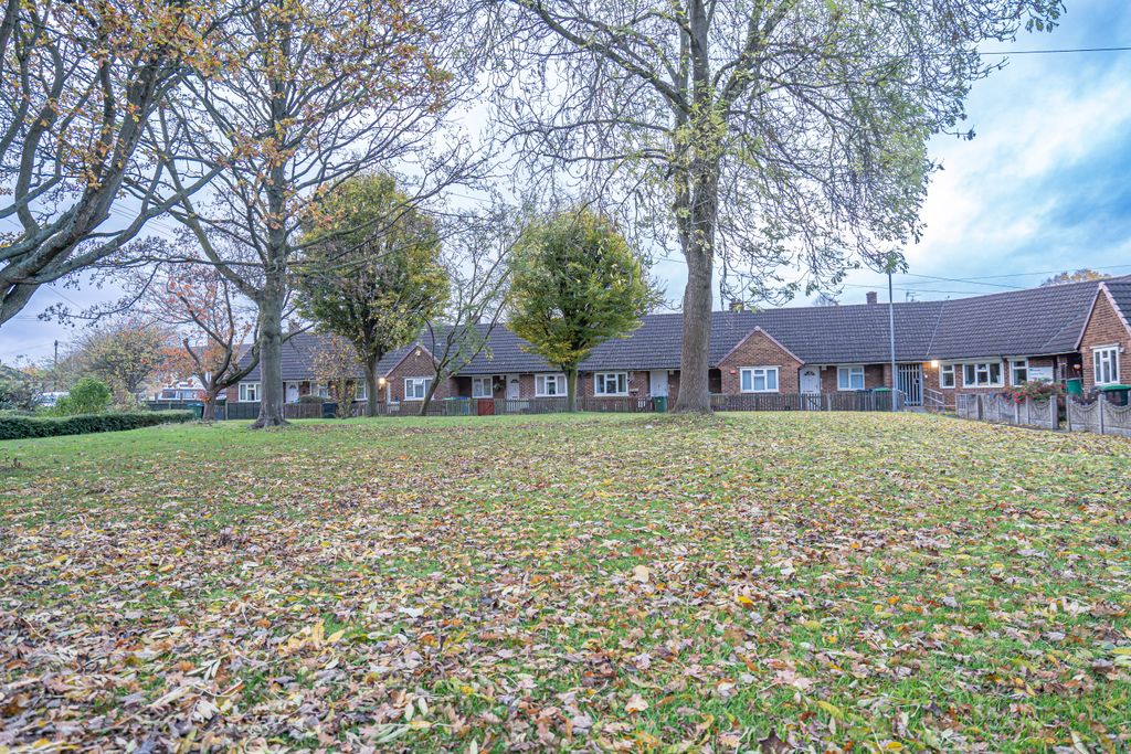 Property photo 2 of 7 20251103-Dsc0707920251103