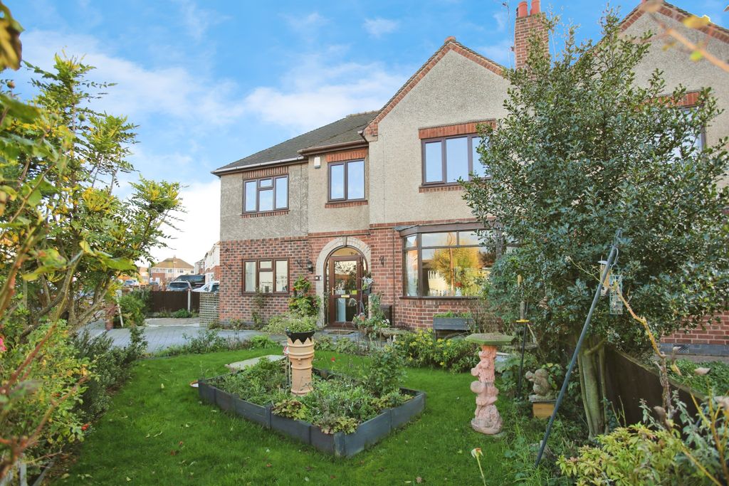 Property photo 1 of 23 2Ade13B3-593A3266