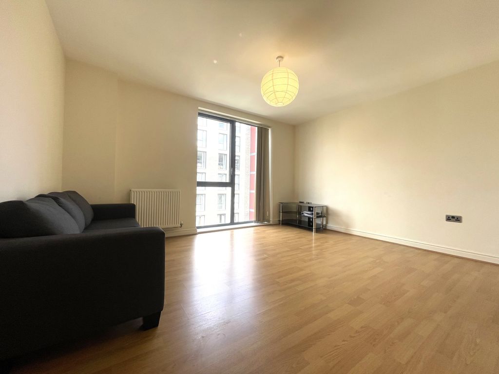 Property photo 3 of 6