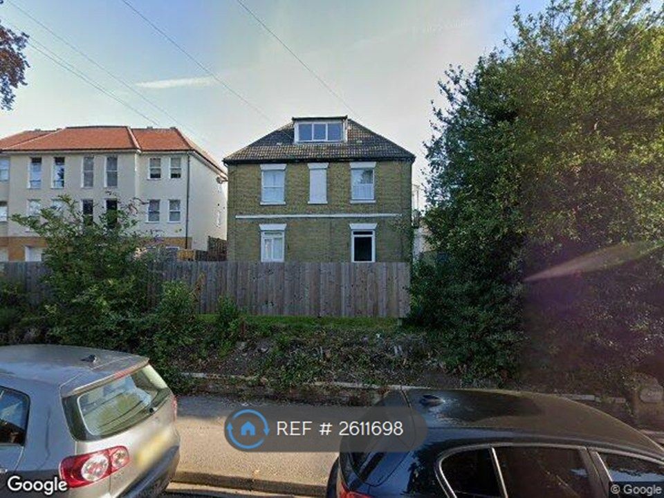 Property photo 1 of 17