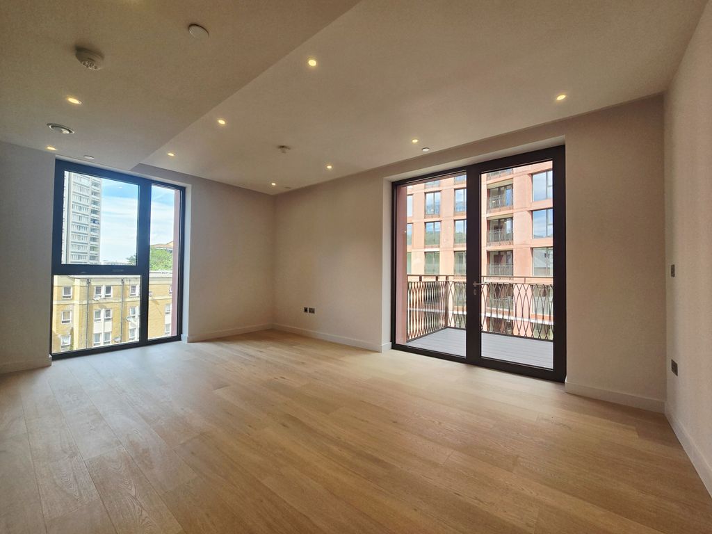 Property photo 2 of 12 Gallery