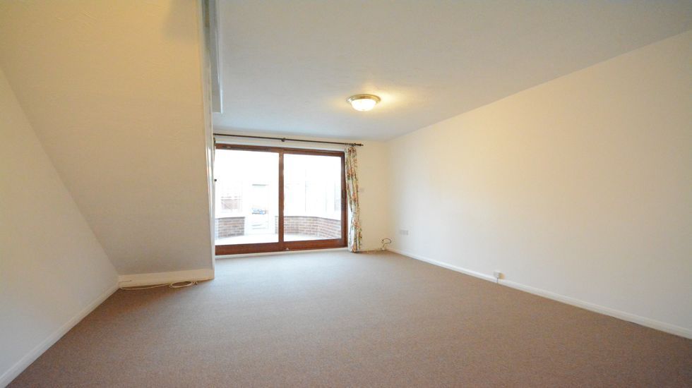 Property photo 2 of 8 Lounge_Result.Jpg