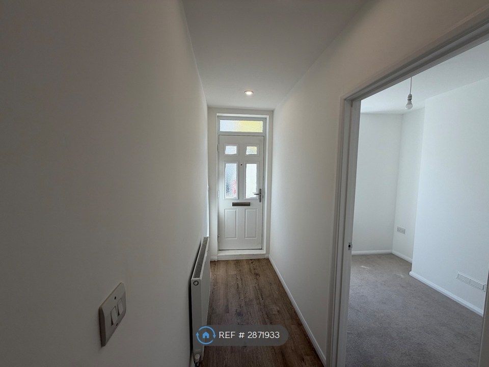 Property photo 1 of 26