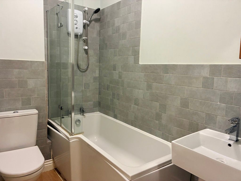 Additional image 10 of 2 bed flat for saleSt. Christopher Court, Evesham WR11