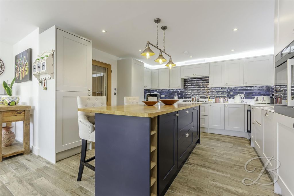 Property photo 2 of 52 Ccltd-26.Jpg