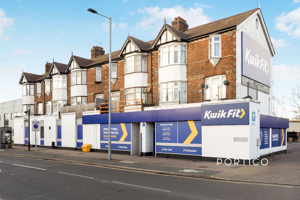 Property photo 1 of 10 Photo