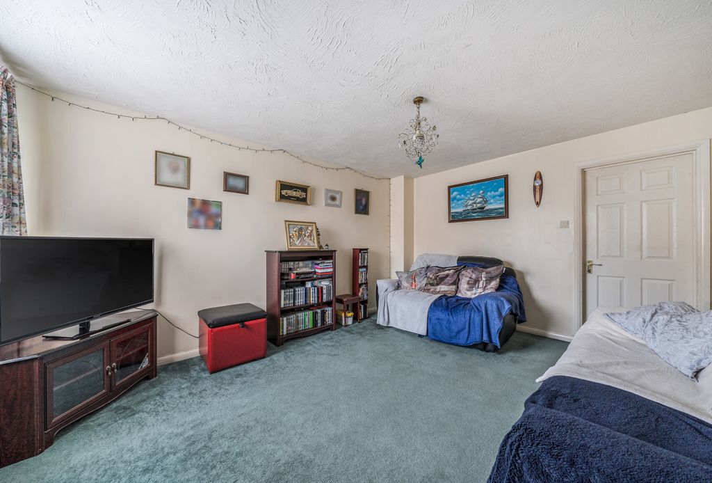 Property photo 2 of 21 1374930-2-69088A3...