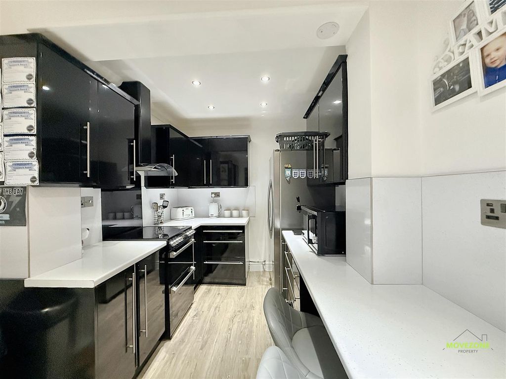 Property photo 3 of 14 Img_1428.Jpg