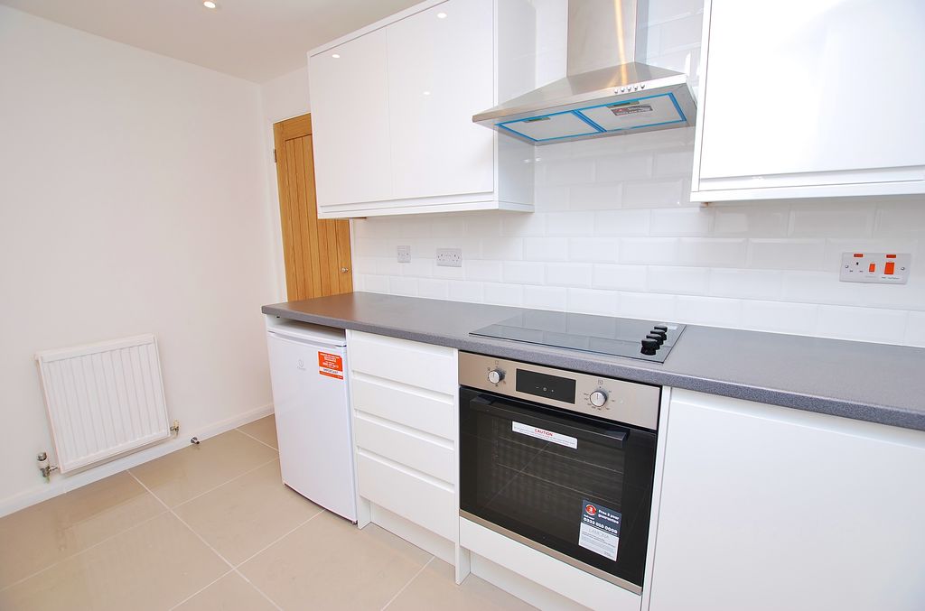 Property photo 3 of 11 Photo 03