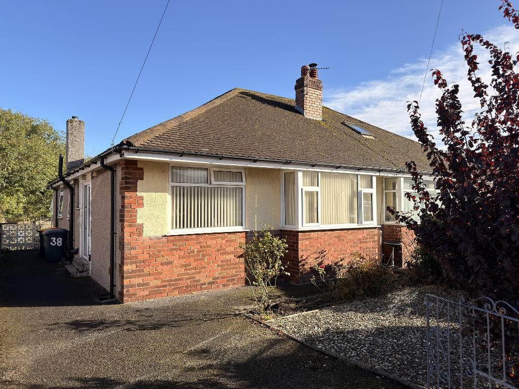Property photo 1 of 17 External
