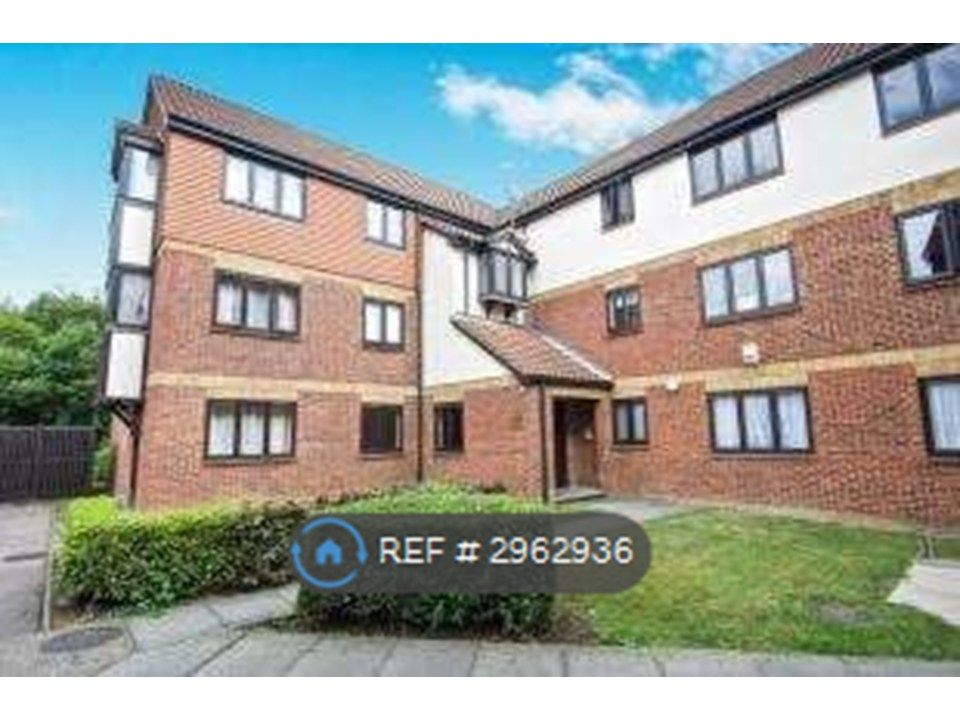 Property photo 1 of 9 Fulmar Court