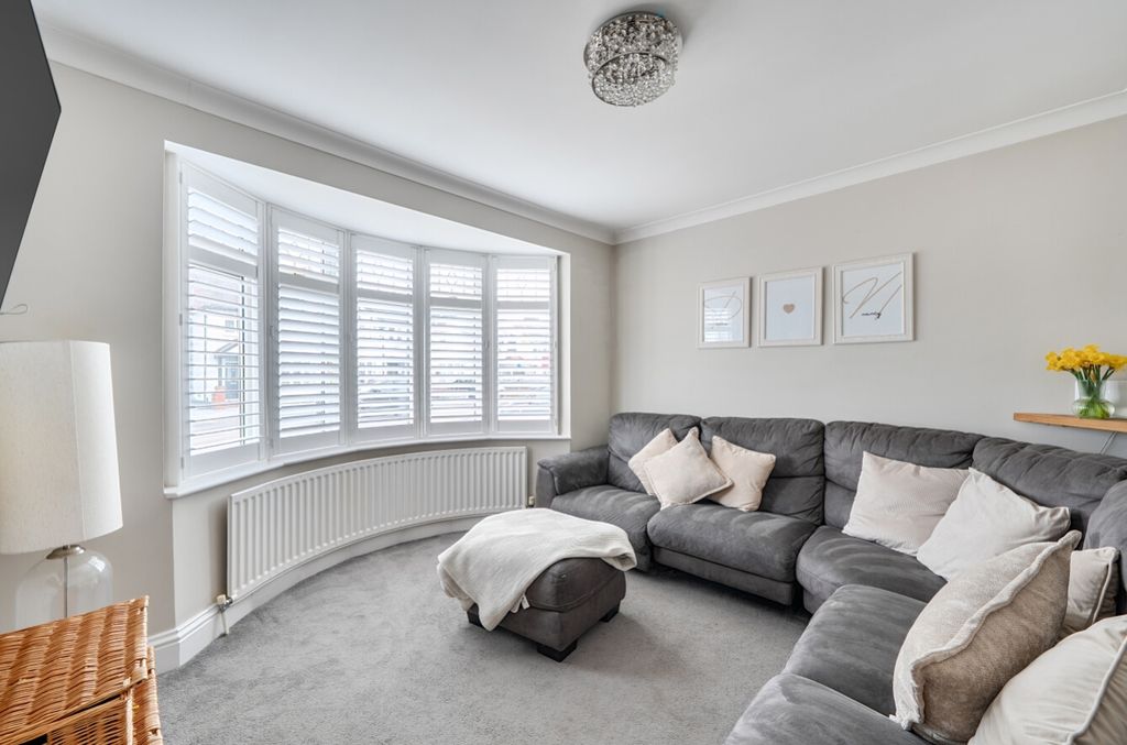 Property photo 2 of 11 1428909-14-69B7E042A940F