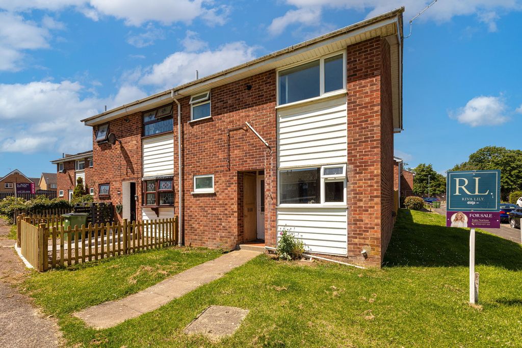 Property photo 1 of 13