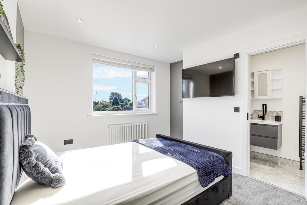 Property photo 3 of 17 639.Jpg