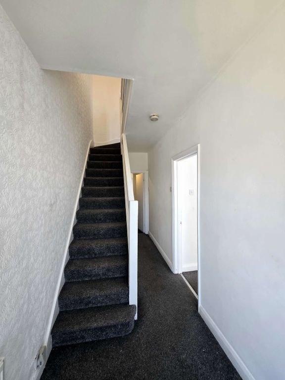 Property photo 2 of 12 Gallery
