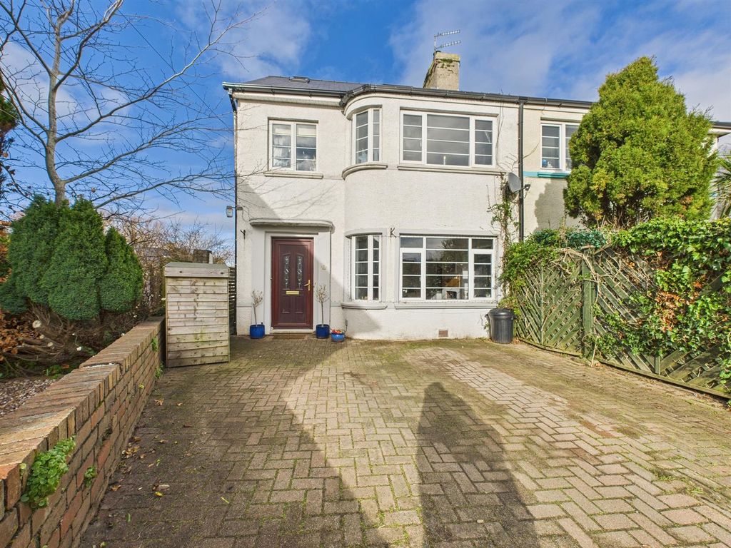 Property photo 1 of 24 Cam02295G0-Pr0385-Still027.Jpg