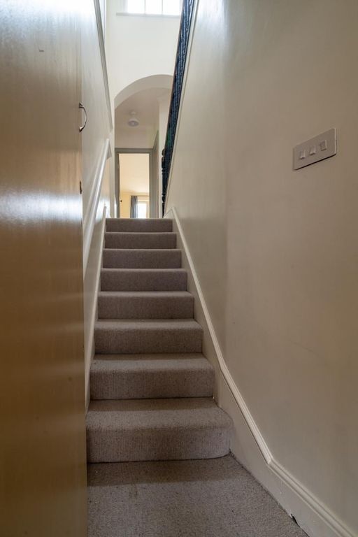 Property photo 3 of 52 9-Mrj.Jpg