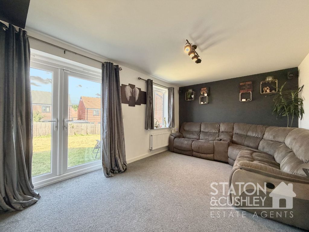 Property photo 3 of 22
