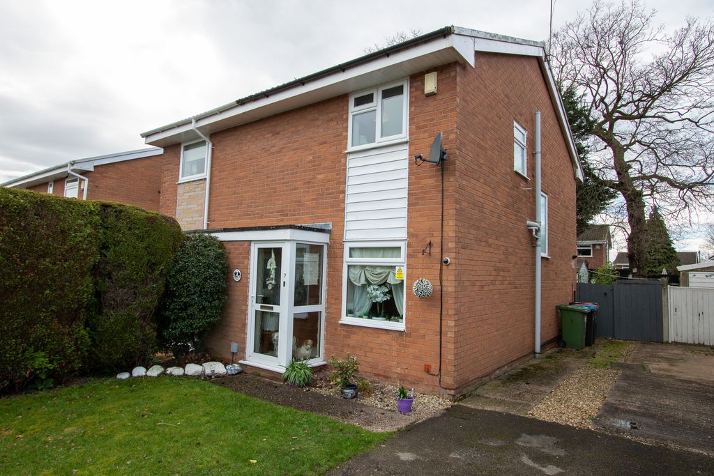 Property photo 1 of 16