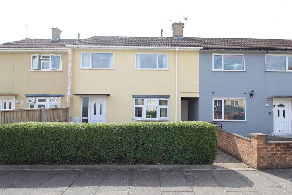 Property photo 1 of 12