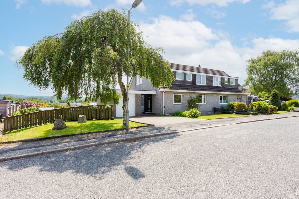 Property photo 1 of 34 Front View