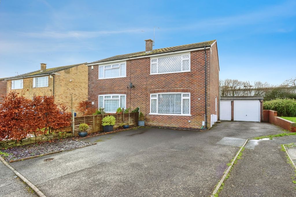 Property photo 1 of 17 Pbox-Img.Jpg