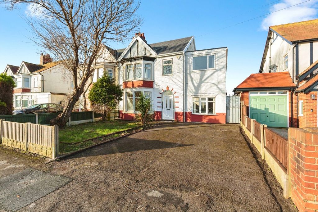 Property photo 1 of 19 Pbox-Img.Jpg