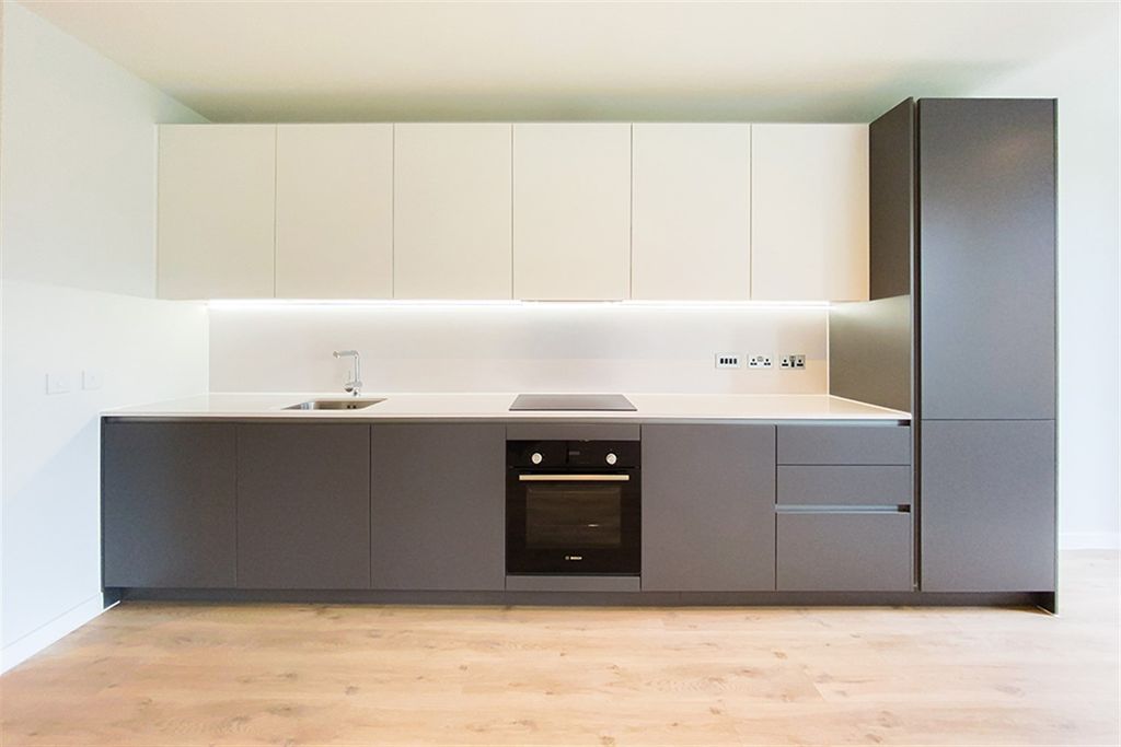 Property photo 3 of 15 (Main)