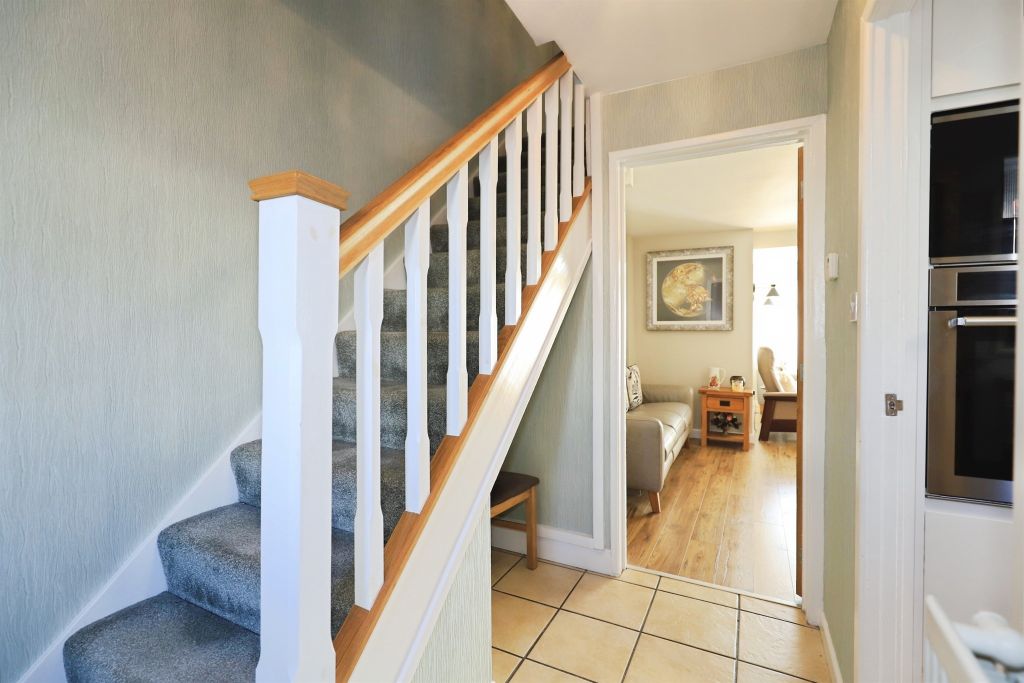 Property photo 2 of 24