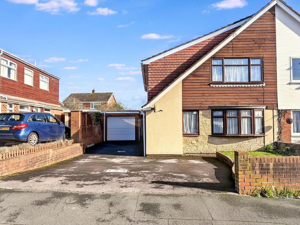 Property photo 1 of 23