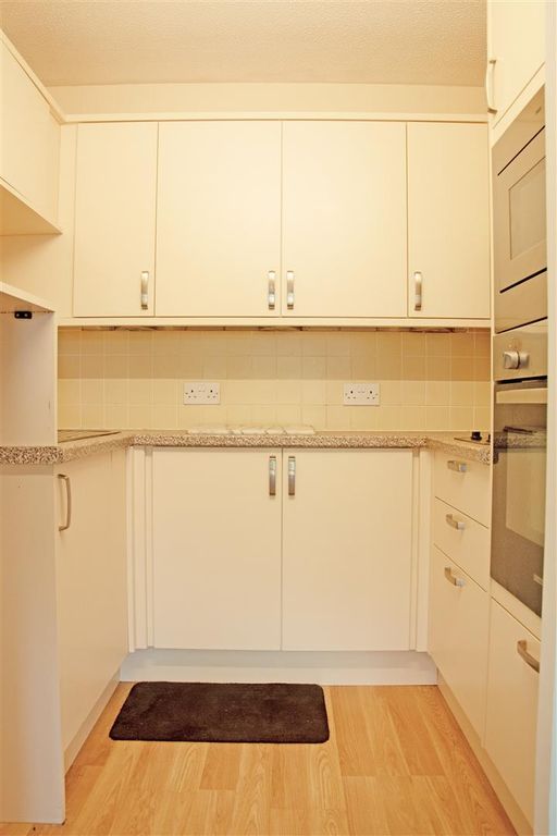 Property photo 3 of 24 Kitchen