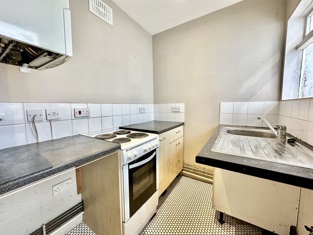 Property photo 3 of 5 Picture 3