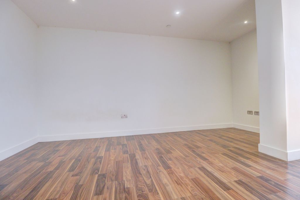 Property photo 3 of 7 Picture No. 07