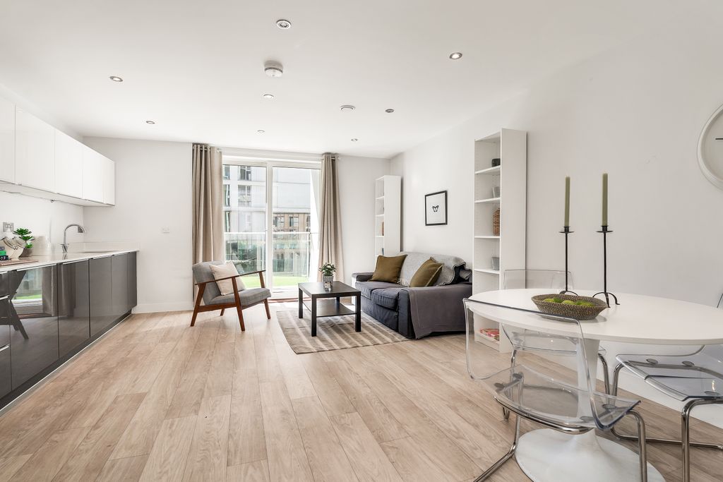 Property photo 3 of 15 Kitchen/Living Area