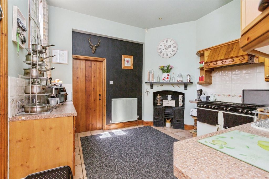 Property photo 3 of 22 Picture No. 25