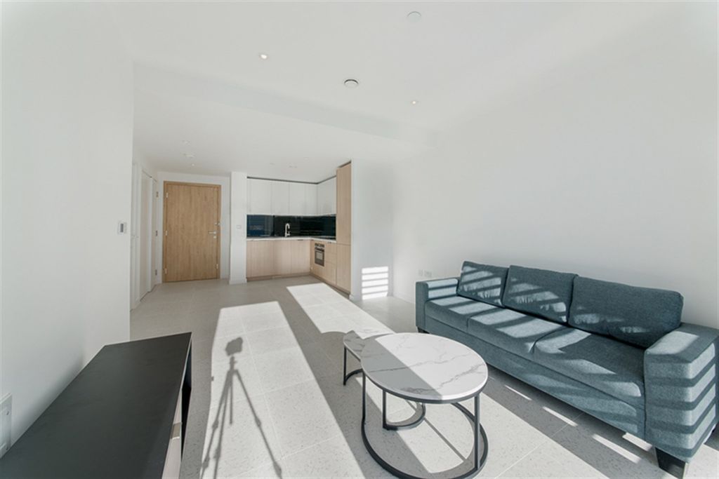Property photo 3 of 13 Open Plan