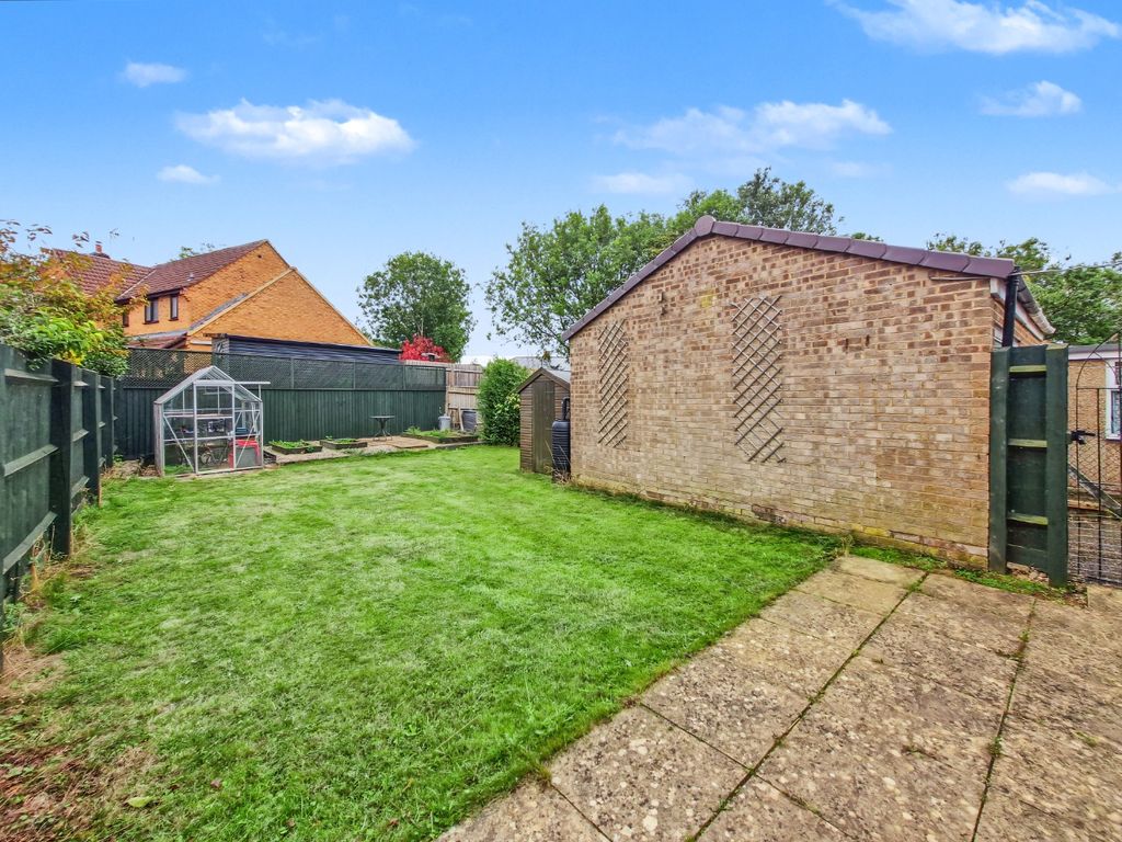 Property photo 3 of 28 5239094