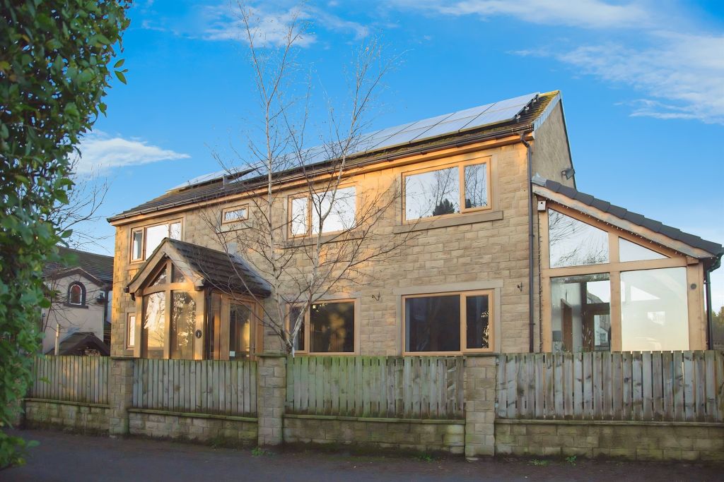 Property photo 1 of 22