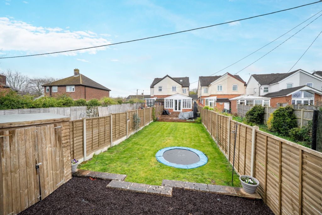 Property photo 2 of 23