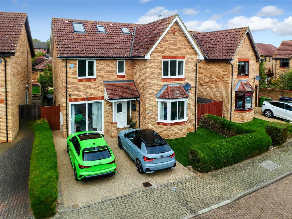 Property photo 1 of 31 1100144-Copy.Jpg