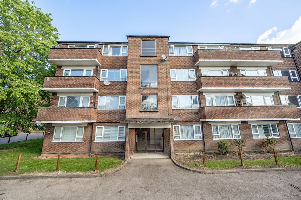 Property photo 1 of 13 1464174-3-6A0d6Ea...