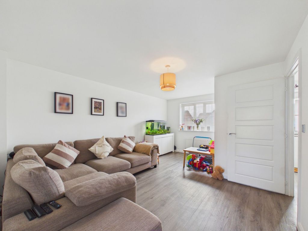 Property photo 2 of 18