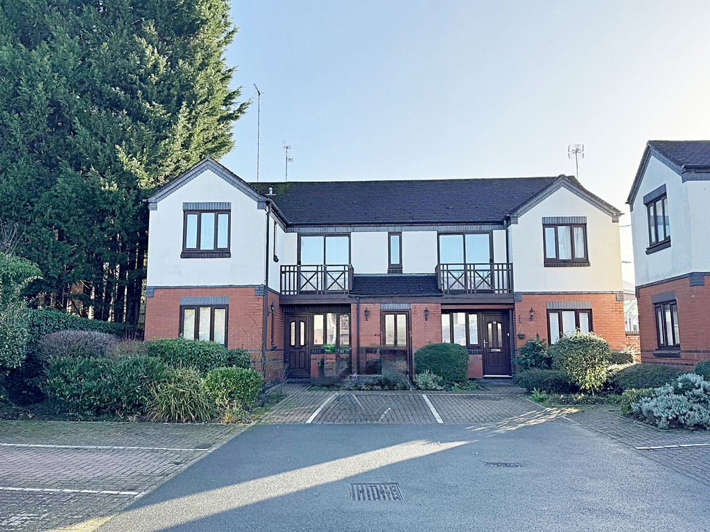 Property photo 1 of 9 Front