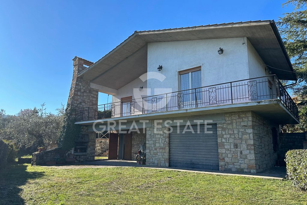 Property photo 1 of 26