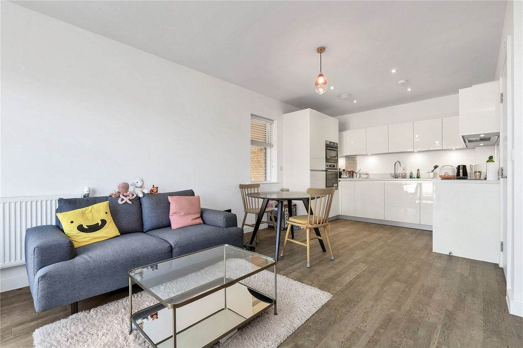 Property photo 2 of 11 Picture No. 05