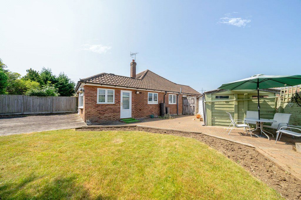 Property photo 2 of 19 Picture No. 16