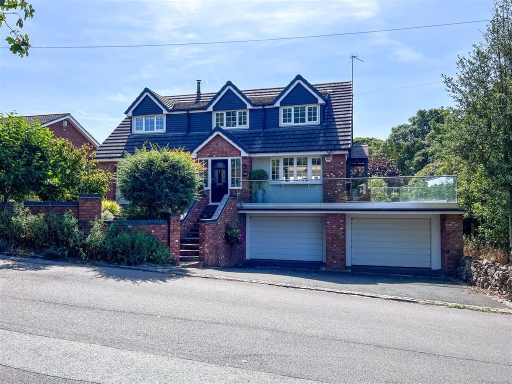 Property photo 1 of 41 Frontage