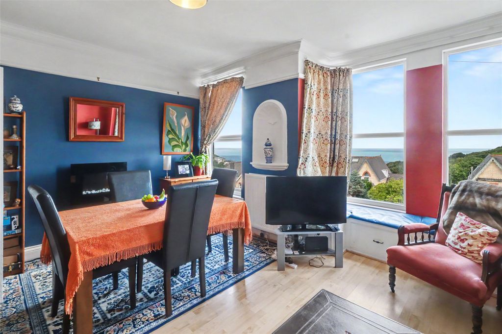 Property photo 3 of 15 3 - Picture No. 07