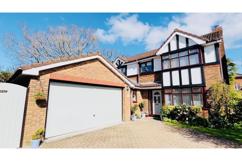 Property photo 1 of 30