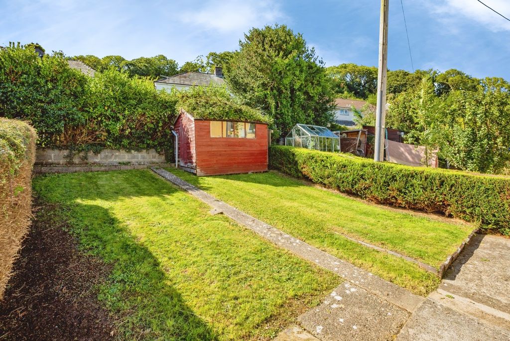 Property photo 2 of 21 Pbox-Img.Jpg